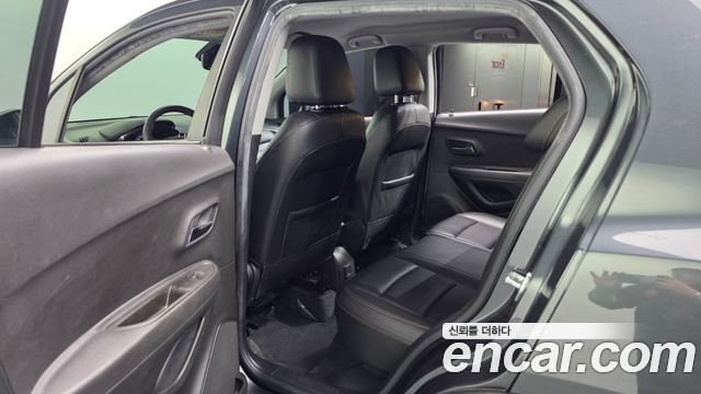 Chevrolet Korea Trax 2017 — photo 16