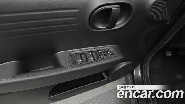 Hyundai Casper 2023 — photo 31