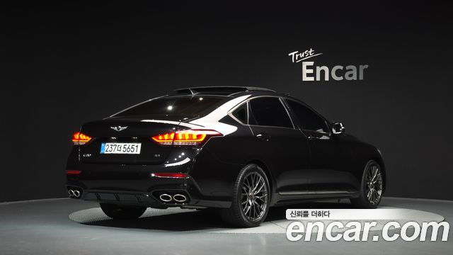 Genesis G80 2018 — photo 2