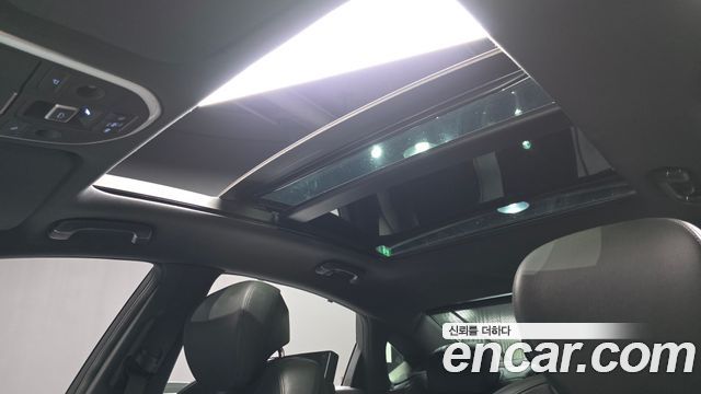 Genesis G80 2018 — photo 29