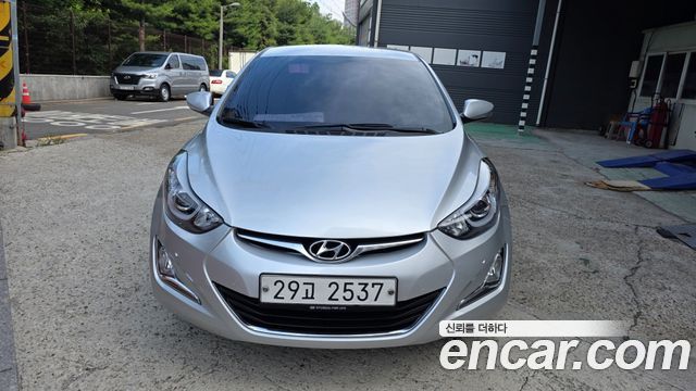 Hyundai AVANTE 2015 — photo 1