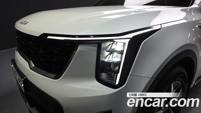 Kia Sorento 2024 — photo 8
