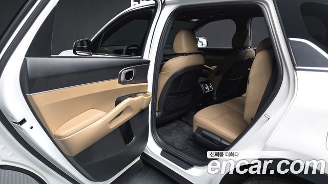 Kia Sorento 2024 — photo 16