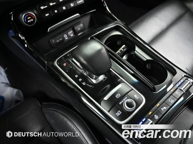 Kia Stinger 2018 — photo 9