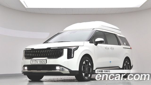 Kia Canival 2025 — photo 1