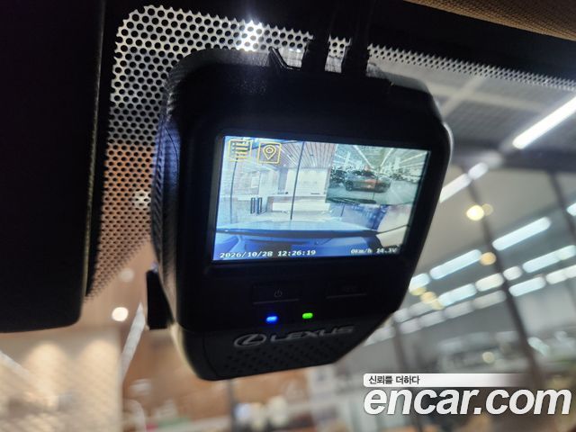 Lexus NX 2025 — photo 18