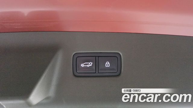 Hyundai Santafe 2025 — photo 23