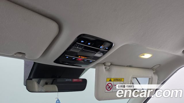 Hyundai Santafe 2025 — photo 26