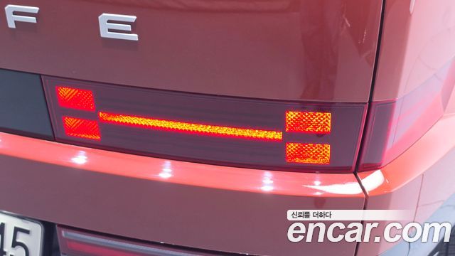 Hyundai Santafe 2025 — photo 9