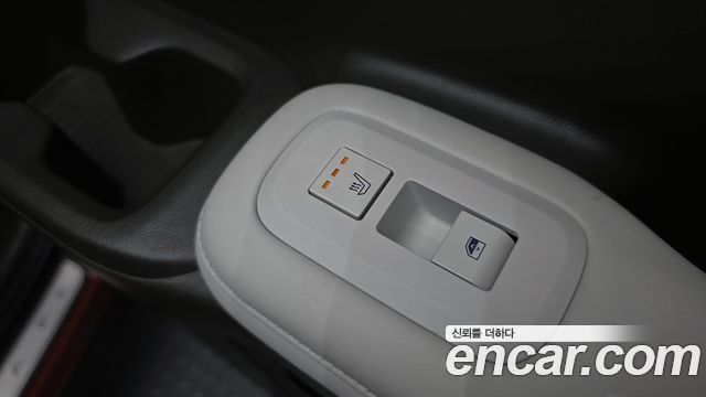 Hyundai Santafe 2025 — photo 34