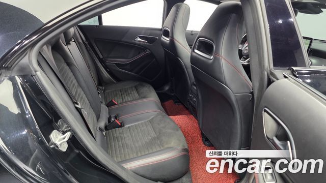 Mercedes-Benz CLA-Class 2017 — photo 11