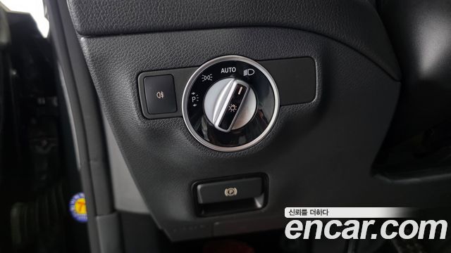 Mercedes-Benz CLA-Class 2017 — photo 16