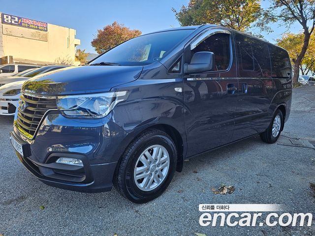 Hyundai Starex 2018 — photo 2