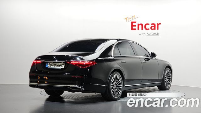 Mercedes-Benz S-Class 2022 — photo 2
