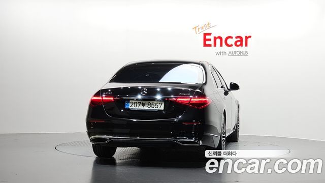 Mercedes-Benz S-Class 2022 — photo 4