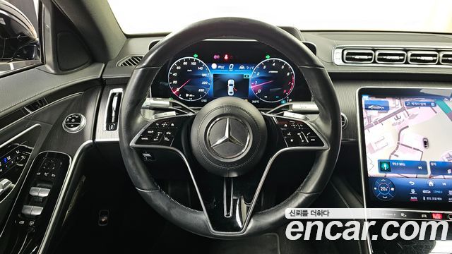 Mercedes-Benz S-Class 2022 — photo 19