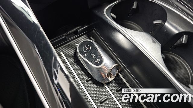 Mercedes-Benz S-Class 2022 — photo 21