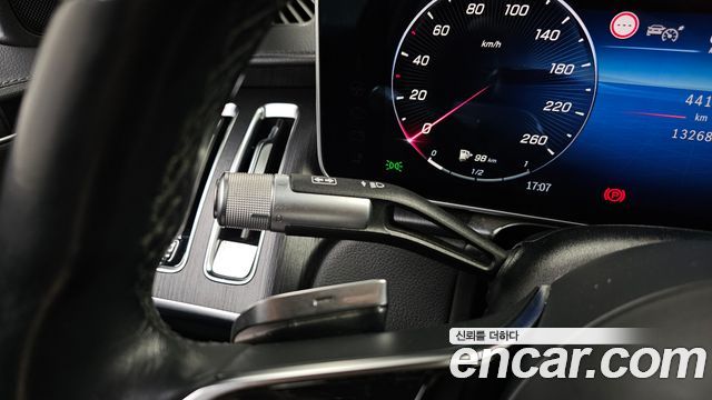 Mercedes-Benz S-Class 2022 — photo 26