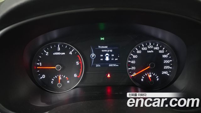 Kia Sportage 2018 — photo 11