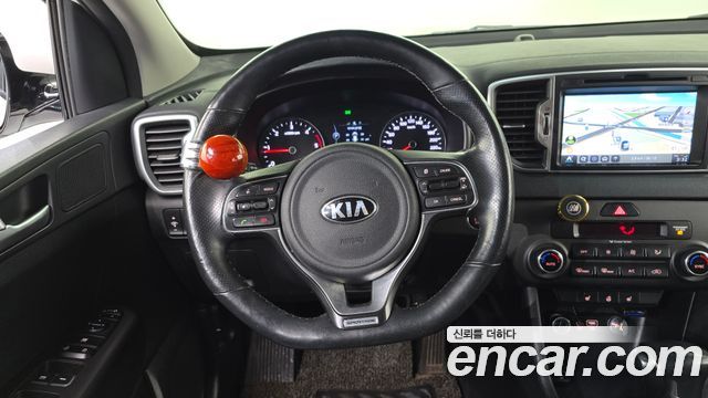 Kia Sportage 2018 — photo 20