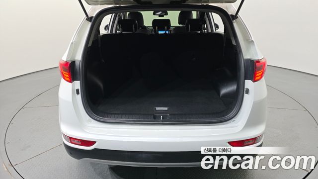 Kia Sportage 2018 — photo 23