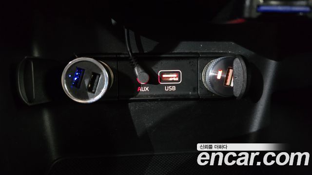 Kia Sportage 2018 — photo 28