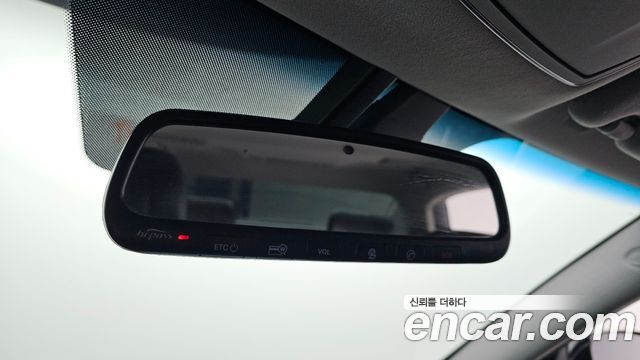 Hyundai Equus 2015 — photo 16