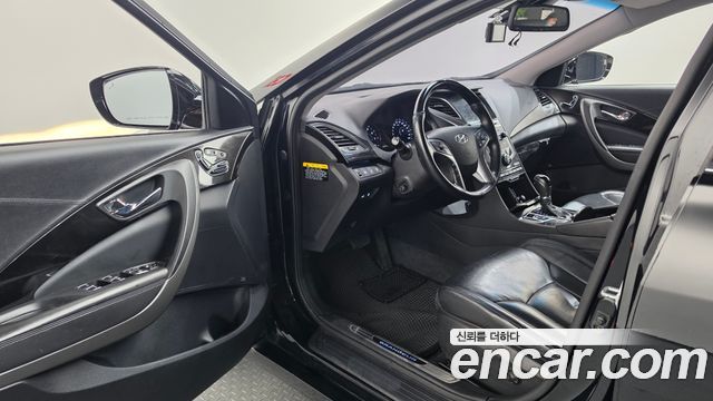 Hyundai Grandeur 2016 — photo 10