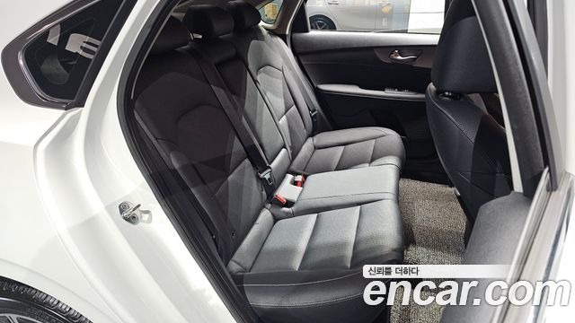 Kia K3 2020 — photo 17