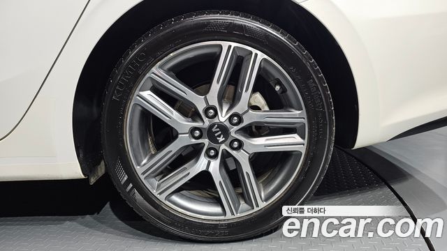 Kia K3 2020 — photo 7