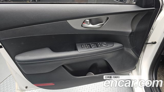 Kia K3 2020 — photo 14