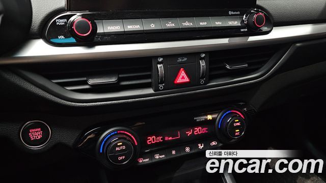 Kia K3 2020 — photo 29