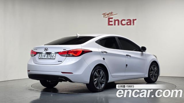 Hyundai AVANTE 2015 — photo 2