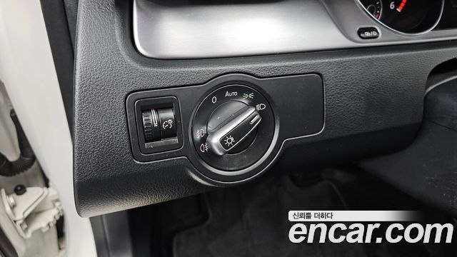 Volkswagen CC 2016 — photo 18