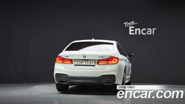 BMW 5-Series 2018 — photo 4