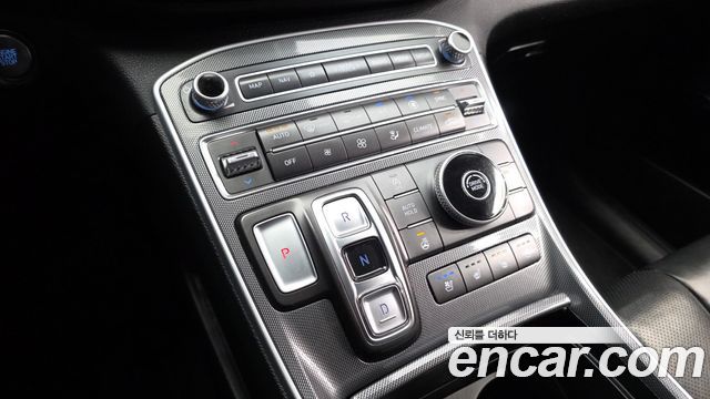 Hyundai Santafe 2021 — photo 12