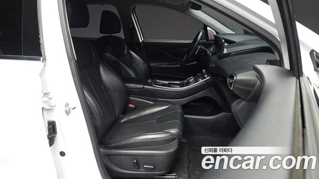 Hyundai Santafe 2021 — photo 17