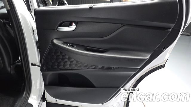 Hyundai Santafe 2021 — photo 15
