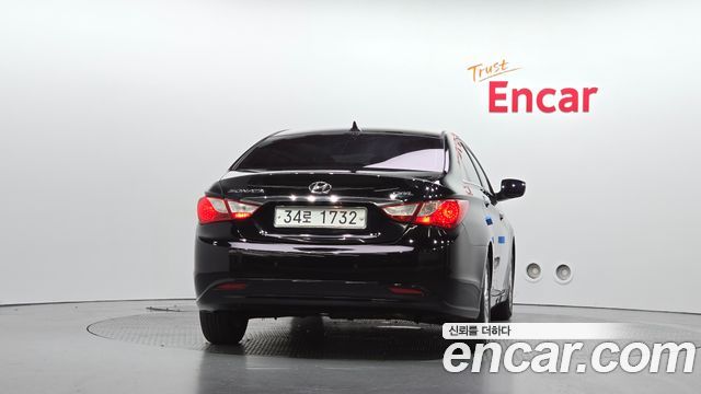 Hyundai Sonata 2012 — photo 4
