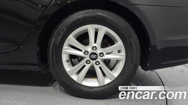 Hyundai Sonata 2012 — photo 7