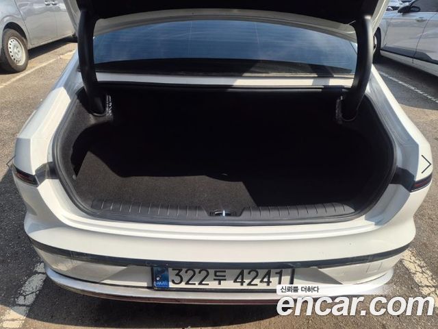 Hyundai Grandeur 2026 — photo 18