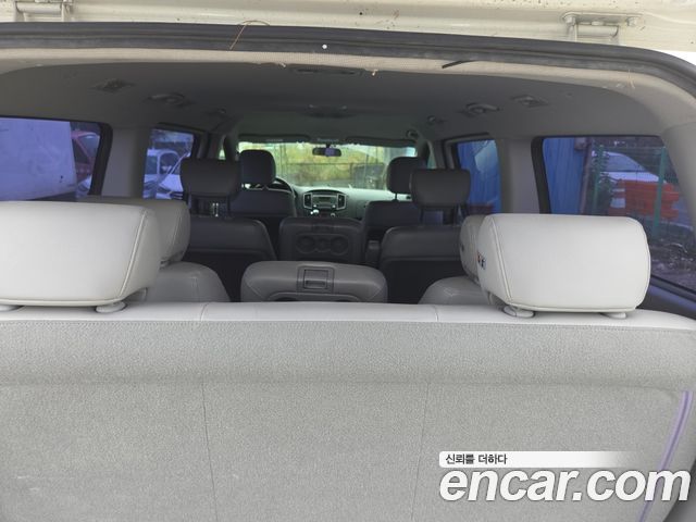 Hyundai Starex 2017 — photo 7