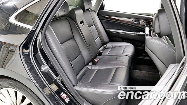 Hyundai Equus 2014 — photo 12