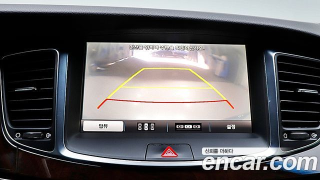 Hyundai Equus 2014 — photo 16