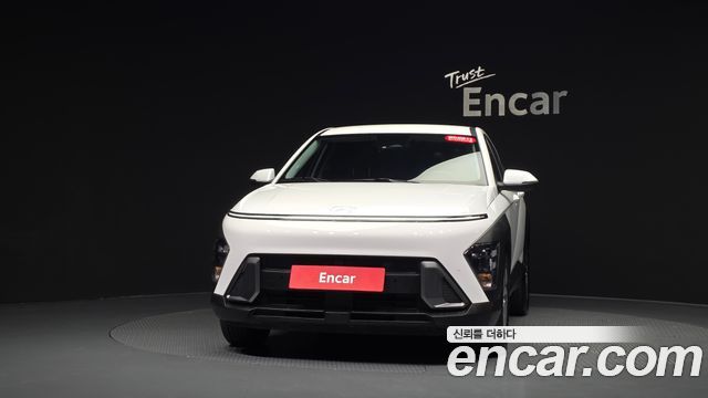 Hyundai Kona 2023 — photo 3