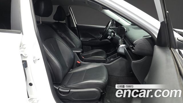 Hyundai Kona 2023 — photo 17