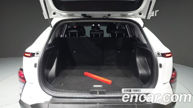 Hyundai Kona 2023 — photo 26