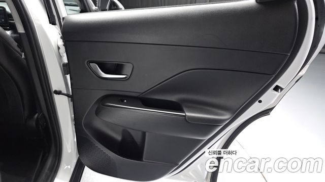Hyundai Kona 2023 — photo 15