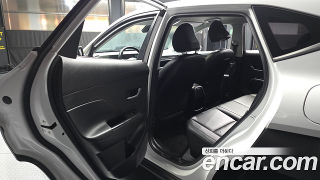 Hyundai Kona 2023 — photo 16