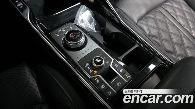 Kia Sorento 2023 — photo 12